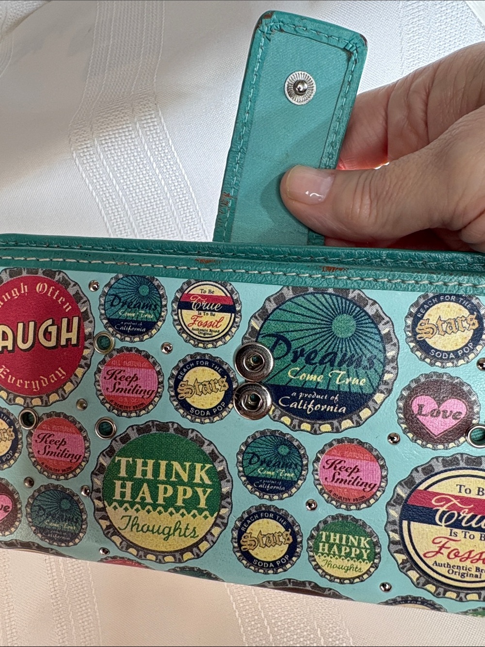Fossil Teal Bottle Cap-Print Zip Wallet / Checkbook Cover - Picture 15 of 15